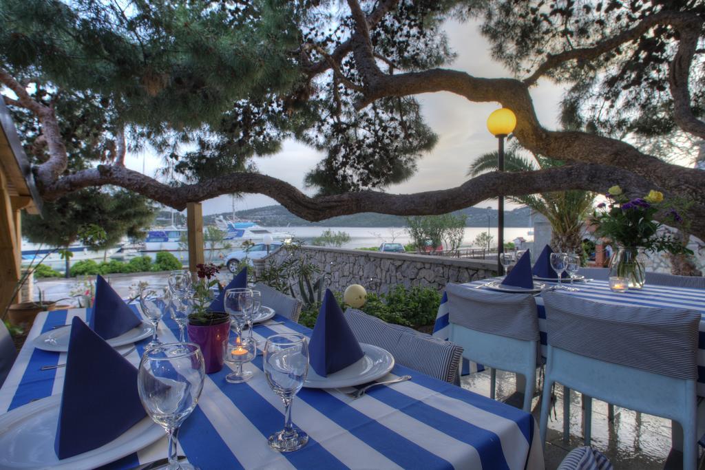 Gina Bed & Breakfast Tisno Room photo